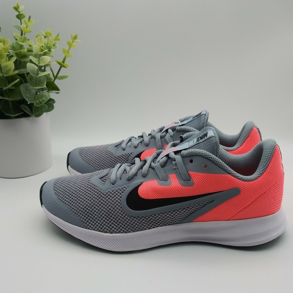 NIKE Downshifter 9 Womens Sneakers